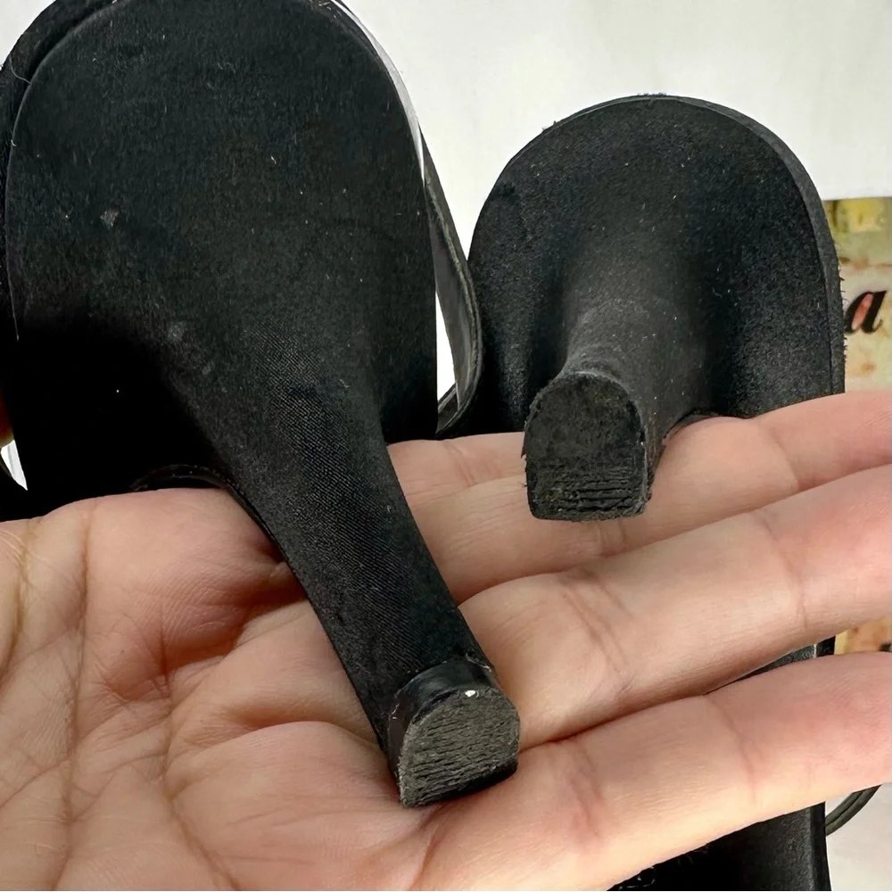 Liz Claiborne Ankle Strap Black Sandals Size 9 - Picture 8 of 14
